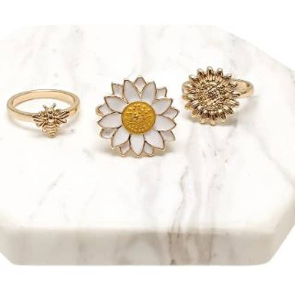 Sunny Daisy 3-Piece Ring Set | Floral Stacking Rings